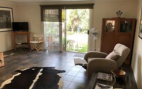 Mos Place Studio Apartment